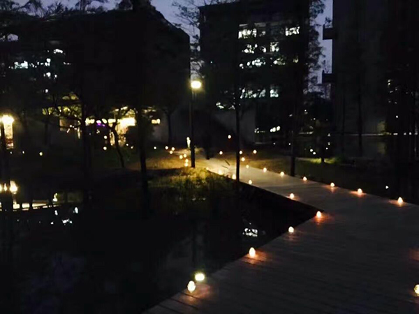 太陽(yáng)能路燈，太陽(yáng)能路燈廠家，太陽(yáng)能路燈價(jià)格